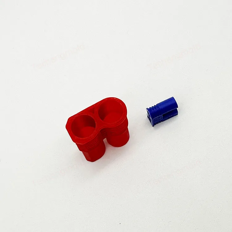 特诚科技精密工程塑料注塑件实拍